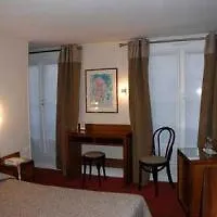 Hotel Du Leman Париж 3*,