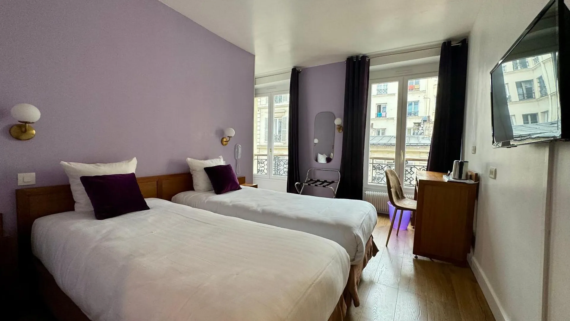 Hôtel Du Leman Paris Hotel